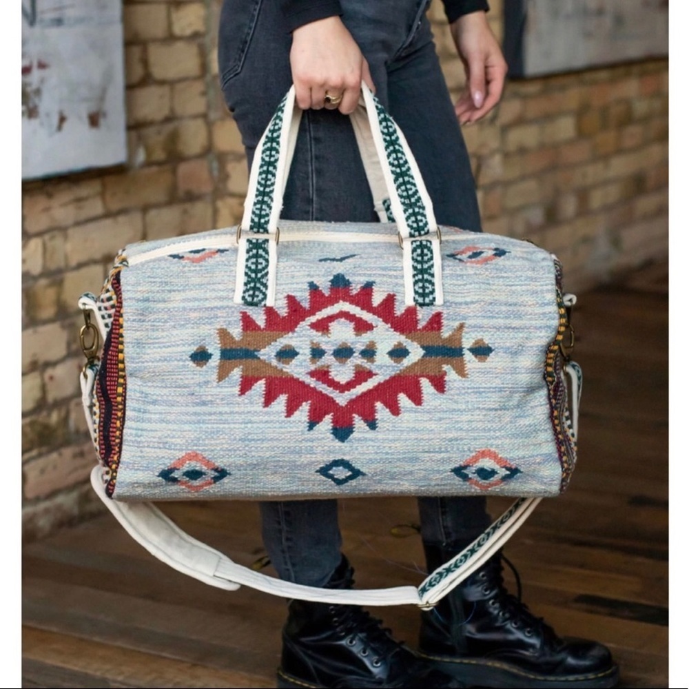 The ATZI Aztec Inspired Print Weekender